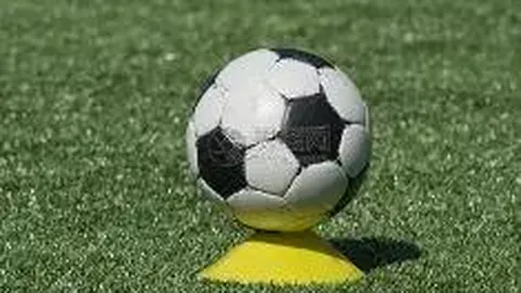 莫德裏奇左腿傷勢待觀察，戰國王杯決賽曼城陣容存疑